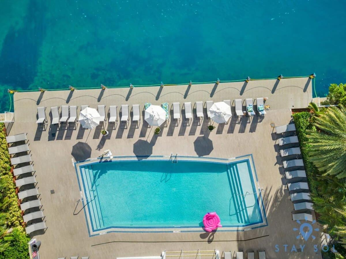 Balcony - Pool - Near Beach - Gym ハランデール・ビーチ エクステリア 写真